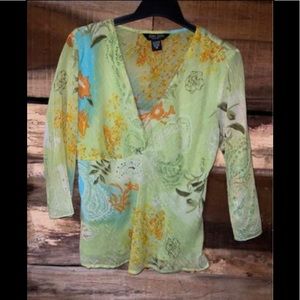 Zero Zero Maternity light weight blouse size medium